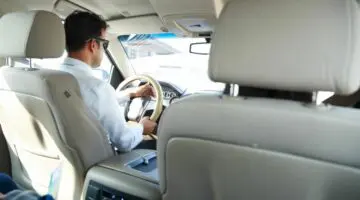 كم رسوم تجديد رخصة القيادة في سلطنة عمان 2024.. والشروط