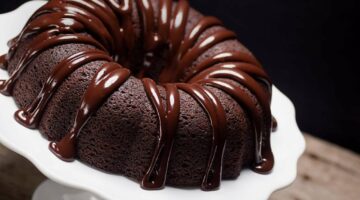 عمل صوص الشيكولاته بالكاكا للحلويات