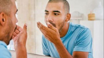 كيفية التخلص من رائحة الفم الكريهة – الجريدة