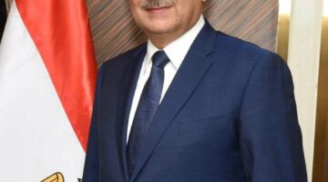 وزير قطاع الأعمال: تأهيل الشركات للطروحات وتطوير صناعة الغزل والنسيج – الجريدة