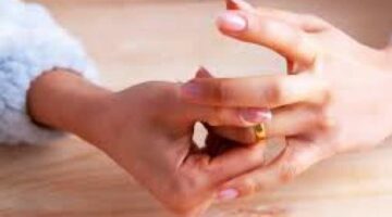 زوجي يتحرش بفتاة في حمام البنات! – الجريدة