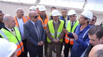 وزير الكهرباء يتفقد محطة الكريمات الشمسية الحرارية لمتابعة أعمال التطوير ومعدلات الأداء – الجريدة