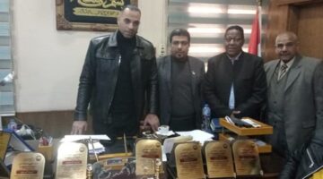 حزب الجيل الديمقراطي بالإسكندرية يقوم بزيارة لقسم شرطة العامرية – الجريدة