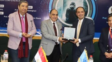 جامعة الزقازيق تنظم “مؤتمر العزيمة الأول للإدمان” بعنوان ” آفاق جديدة في علاج الإدمان والوقاية منه” – الجريدة