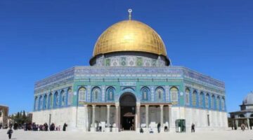 محاولات التقليل من مكانة المسجد الأقصى جزء من المخطط الصهيوني – الجريدة