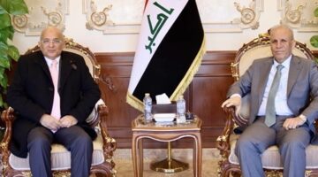 السفير العراقي لدى مصر يبحث ومساعد وزير النقل تعزيز التعاون بين القاهرة وبغداد – الجريدة