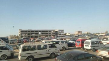 كثافات مرورية على محاور القاهرة والجيزة وانتشار خدمات أمنية – الجريدة