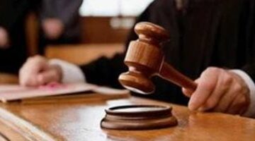 5 سنوات سجن لعاطل سرق هاتف طالب بالإكراه