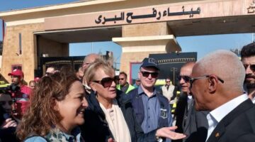 محافظ شمال سيناء يستقبل رئيسة بعثة الاتحاد الاوربي بمعبر رفح ويستعرض جهود مصر في إدخال المساعدات واستقبال الحرجى (صور) – الجريدة