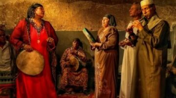 بدأت مسيرتي منذ 65 عامًا.. ولي جمهور خارج مصر.. فيديو – الجريدة