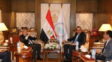 السفير الإيطالي بالقاهرة: نتطلع للتعاون مع هيئة الرعاية الصحية لتحويل المستشفى الإيطالي بالقاهرة إلى مستشفى صديق للبيئة | الأخبار – الجريدة