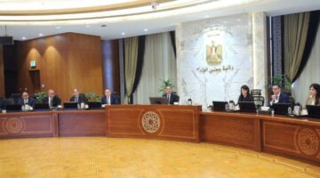 رئيس الوزراء يعقد اجتماعًا مشتركًا لأعضاء المجلس التنسيقي للسياسات المالية والنقدية وأعضاء اللجنة الاستشارية للاقتصاد الكلي | الأخبار – الجريدة