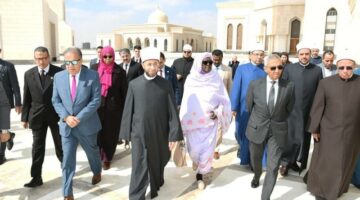 وزير الأوقاف يشهد إطلاق برنامج «شموس أزهرية في سماء العالم» بمسجد مصر بالعاصمة الإدارية الجديدة | دين وحياة – الجريدة