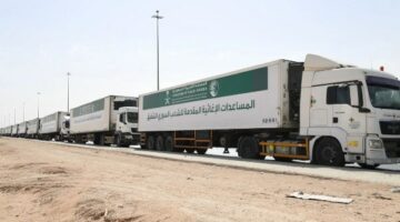 85 شاحنة إغاثية سعودية تعبر منفذ الحديثة بالاتجاه إلى سوريا – الجريدة
