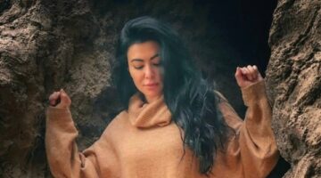 ميرهان حسين تخطف الأنظار في أحدث ظهور – الجريدة