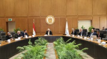 د. دمير رئيسًا لحامعة الإسكندرية ونائبه د. حنفي