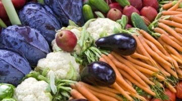 البصل بـ30 جنيها.. أسعار الخضراوات والفاكهة 23-3-2025