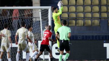 علاء ميهوب يعلق على هزيمة الأهلي: لاعب وحيد أبدى تميزًا