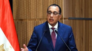 رئيس الوزراء: السولار مدعوم ولا زيادة في البنزين
