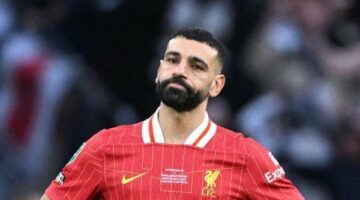 تقرير يكشف تطورات تجديد عقد صلاح مع ليفربول
