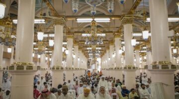 بلوغ أواخر رمضان: عظائم الآلاء