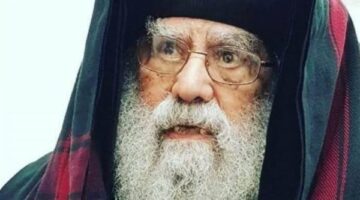 الأنبا باخوميوس يعاني صحيا.. نداء للصلاة