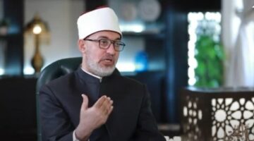 هل زكاة الفطر فرض على كل الجميع حتى الفقراء؟.. رد قاطع من المفتي – الجريدة