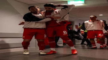 ليفربول يهزم ساوثهامبتون بثلاثية في الدوري