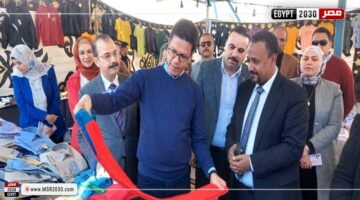 رئيس جامعة بنها يفتتح المعرض الخيري للملابس لطلاب كلية التربية النوعية | الأخبار – الجريدة