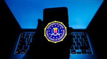تحذير FBI لمستخدمي iPhone وAndroid من الاتصالات