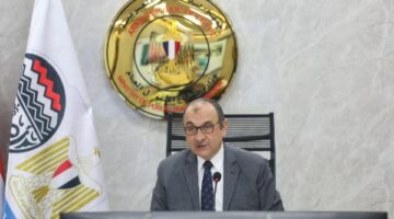 إيرادات القابضة للتشييد تلامس 16 مليار جنيه