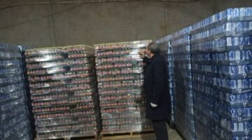 ضبط 208 آلاف عبوة مياة غازية مجهولة المصدر داخل مخزن في بلبيس – الجريدة