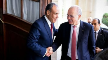 مصر وفلسطين تتفقان على متابعة إعمار غزة