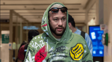 نيمار يثأر من مدرب الهلال بطريقته.