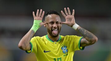 نيمار يتجنب سؤالًا عن مدرب البرازيل الجديد