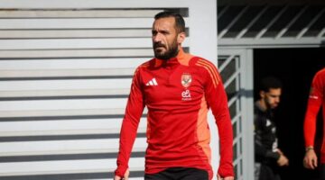 علي معلول يعود لتدريبات الأهلي بعد الشفاء