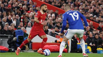 محمد صلاح في مباراة ليفربول ضد إيفرتون