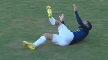 مدة غياب قندوسي عن الملاعب بعد الإصابة المروعة: وكيله يوضح التفاصيل
