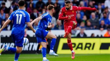محمد صلاح يُبدع بكل تفاصيل لعبه لكن يعجز عن هز شباك ليستر سيتي