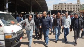 رفع أسعار الوقود.. محافظ القليوبية يتابع محطات التموين ومواقف السيارات