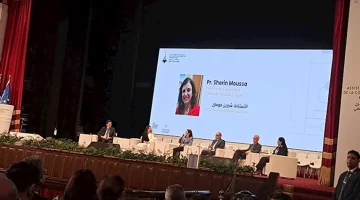 وزير التعليم العالي الفرنسي يدعو الشباب من جامعة القاهرة لتحقيق التميز العلمي