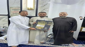 إمام مسجد في بنها يُكرم لجهوده الدعوية المتميزة خلال رمضان (صور)