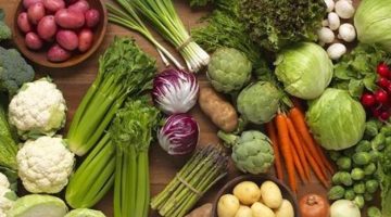 أسعار الخضروات اليوم في سوق العبور الجمعة 18-4-2025.. الطماطم تتصدر