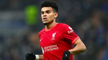 دياز يقود ليفربول للتعادل 3-2 ضد فولهام في الدوري الإنجليزي الممتاز