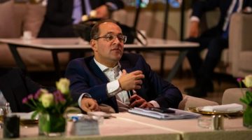 اقتصاد بلدنا ينمو بتكاتف جهودنا المشتركة من أجل مستقبل أفضل