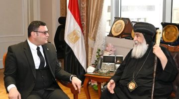 مناقشة أعمال المرافق: وزير الإسكان يستقبل ممثلي دير الأنبا بولا بالبحر الأحمر