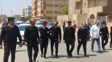 إزالة المخالفات وتعديات البناء في العلمين ودمياط الجديدتين بجهود مكثفة
