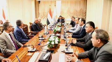 استعدادات مصر لـ كأس الأمم الإفريقية.. وزير الشباب والرياضة يناقش التفاصيل الكاملة!