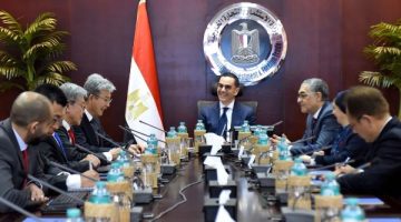 استثمارات بـ30 مليون يورو.. تطورات إنشاء مصنع ليازاكي بالفيوم تحت متابعة الخطيب