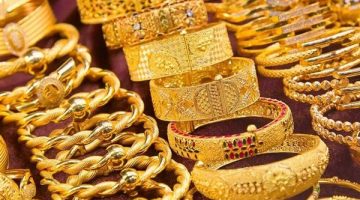 سعر الذهب اليوم في مصر: عيار 21 يصل لمستويات قياسية قرب 4450 جنيهًا